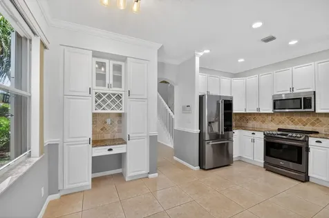 6283 Shadow Tree Lane Lake Worth FL 33463