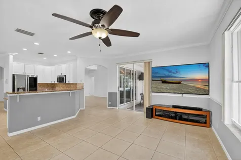 6283 Shadow Tree Lane Lake Worth FL 33463