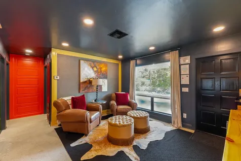 2816 NE 9th Terrace Wilton Manors FL 33334