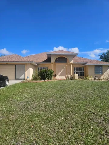 41 Pelton Circle Port Charlotte FL 33954