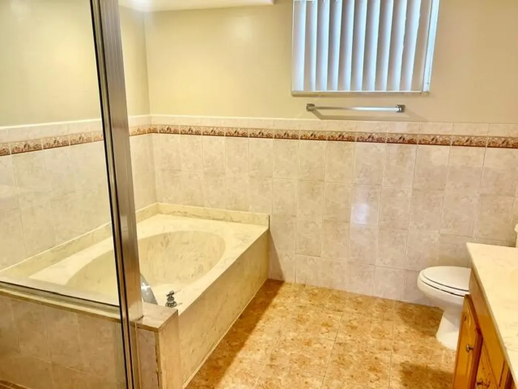 9576 NW 8th Circle Plantation FL 33324