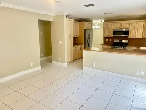9576 NW 8th Circle Plantation FL 33324