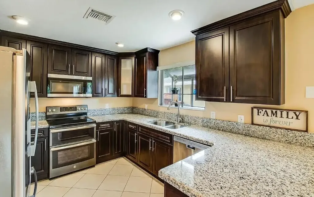 1251 Rowayton Circle Wellington FL 33414