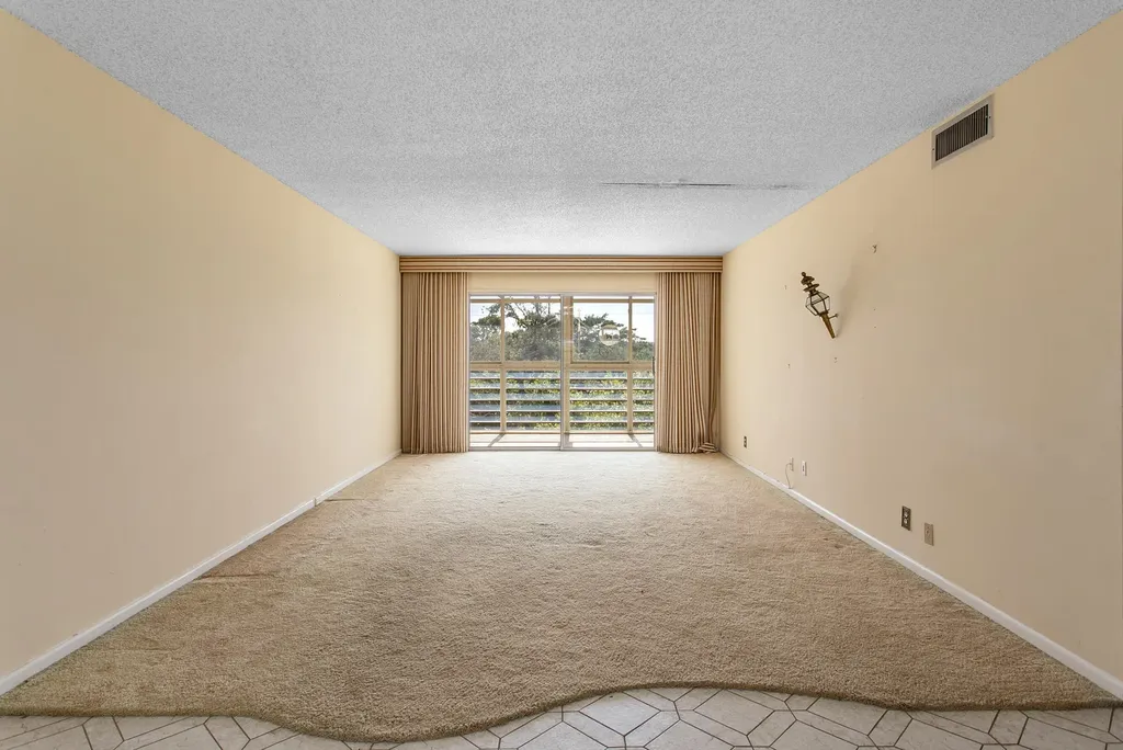 2502 Antigua Terrace Coconut Creek FL 33066