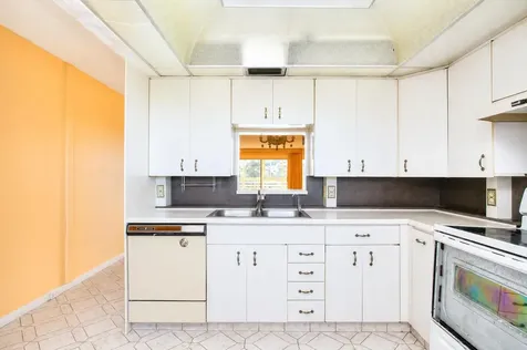 2502 Antigua Terrace Coconut Creek FL 33066