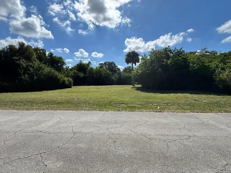 0 S Avenue Fort Pierce FL 34947