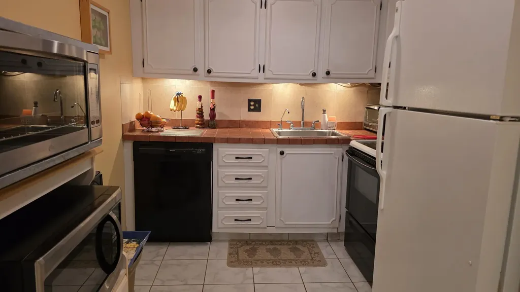 6000 NE 22nd Way Fort Lauderdale FL 33308