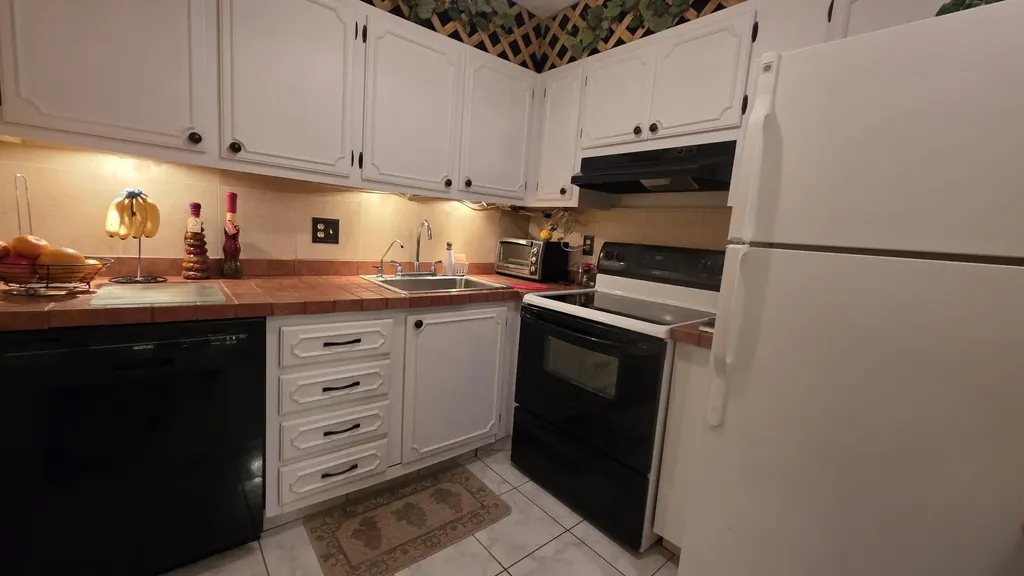 6000 NE 22nd Way Fort Lauderdale FL 33308
