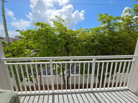 6000 NE 22nd Way Fort Lauderdale FL 33308