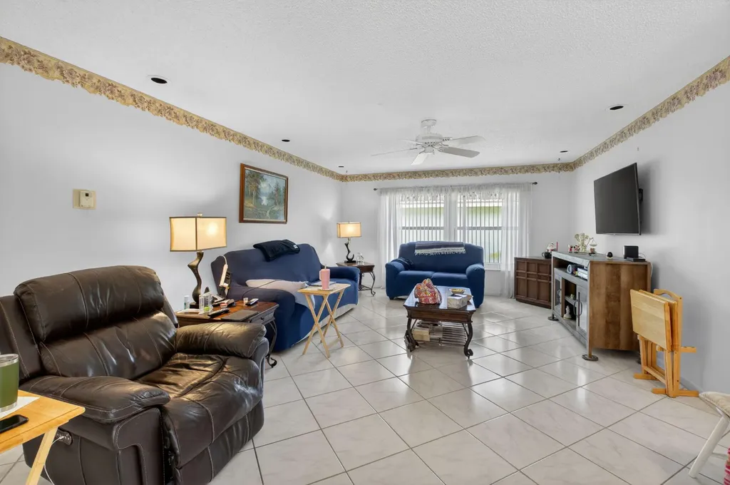 8344 Blue Cypress Drive Lake Worth FL 33467
