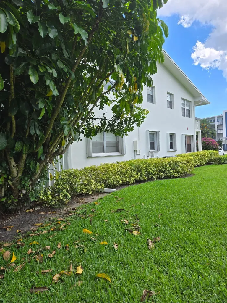 177 Upminster I Deerfield Beach FL 33442