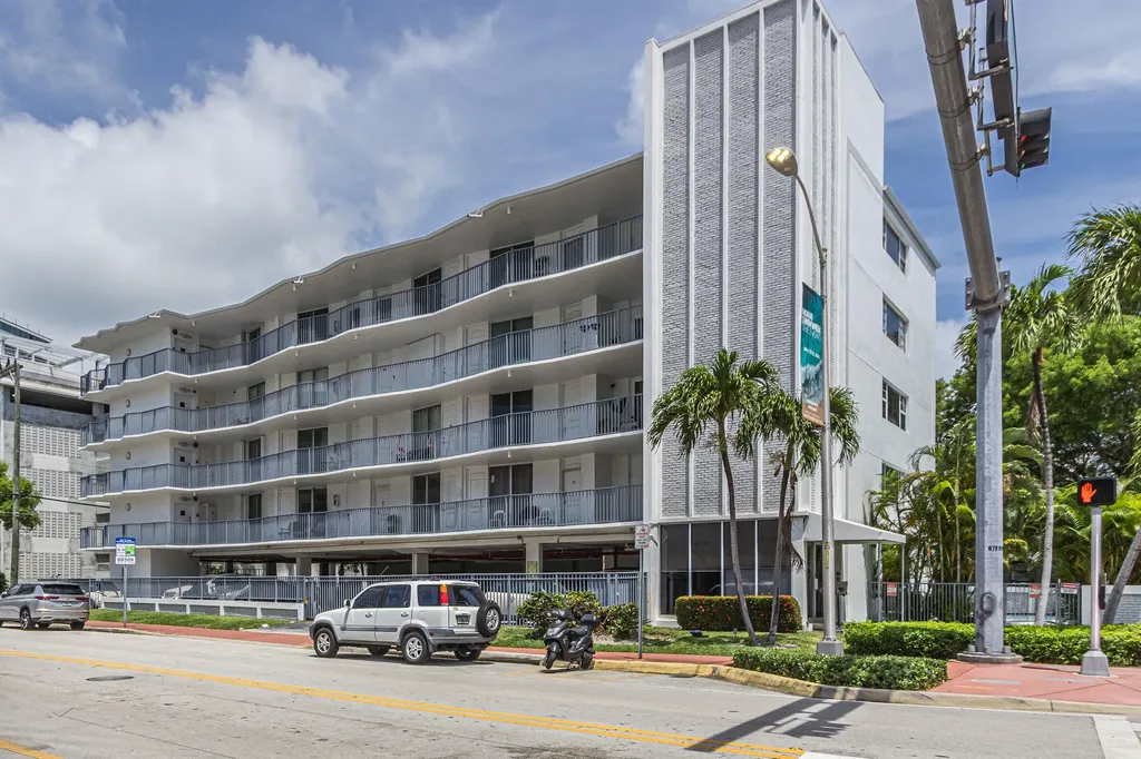 1100 Alton Road Miami Beach FL 33139