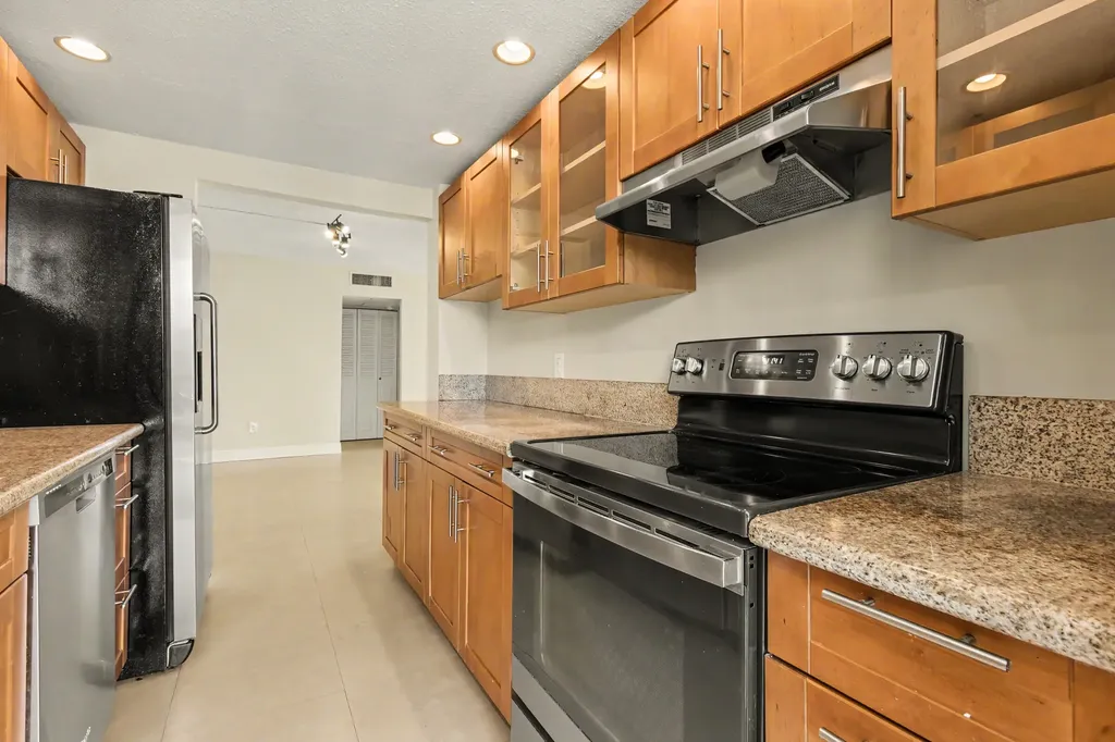 1100 Alton Road Miami Beach FL 33139