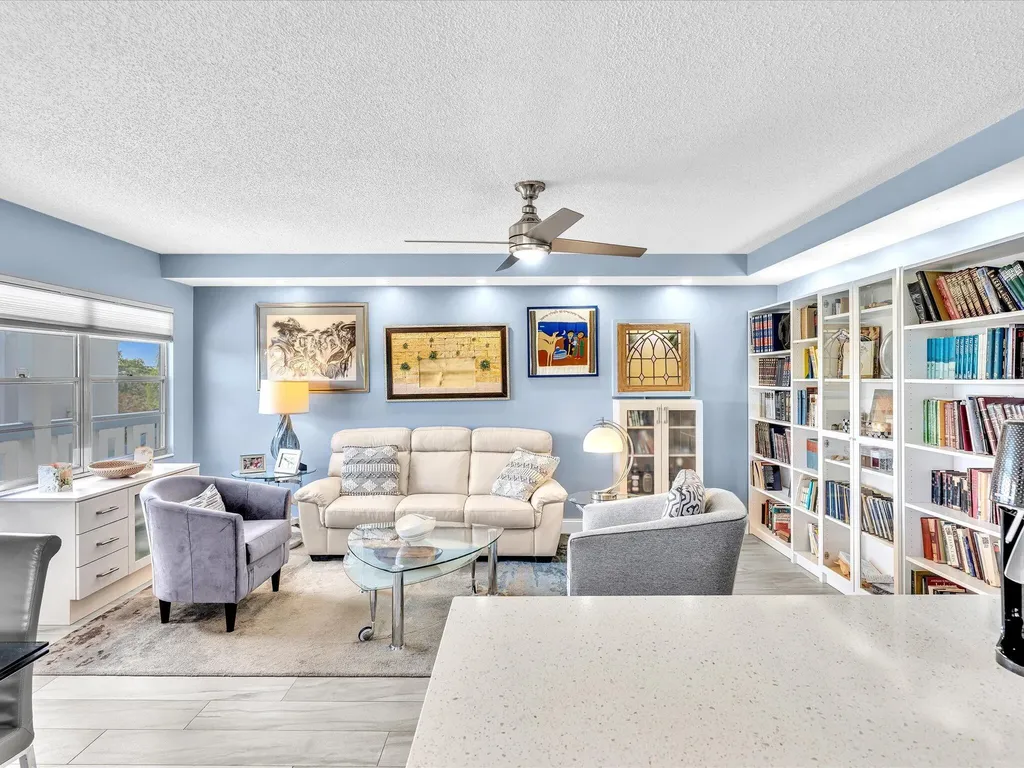 4038 Swansea B Deerfield Beach FL 33442