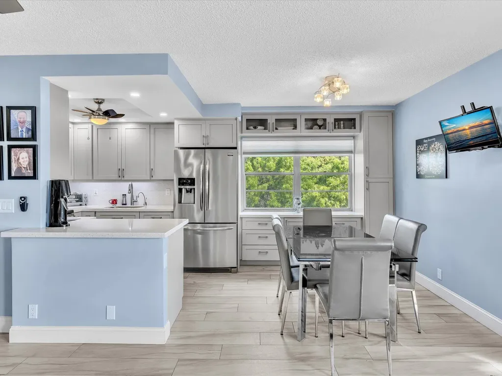 4038 Swansea B Deerfield Beach FL 33442