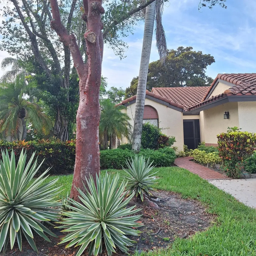 10110 Andrea Lane Boynton Beach FL 33437