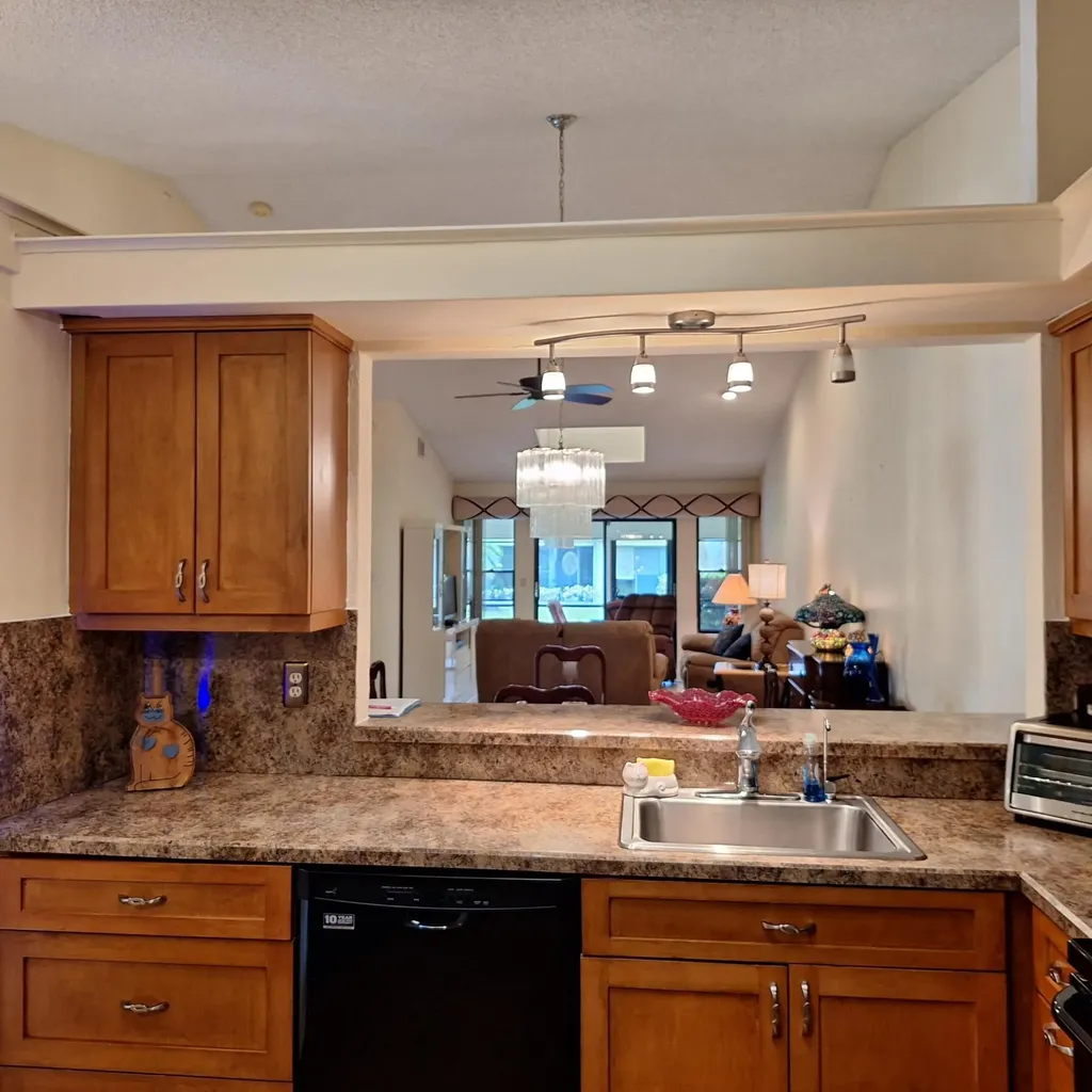 10110 Andrea Lane Boynton Beach FL 33437