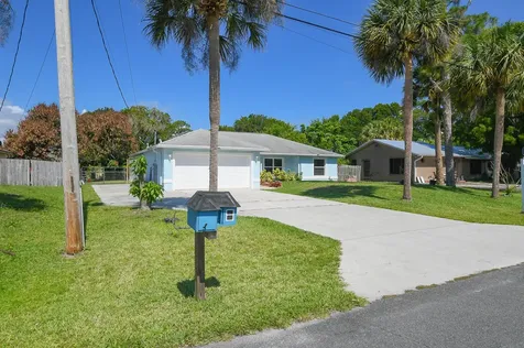 5805 Cassia Drive Fort Pierce FL 34982