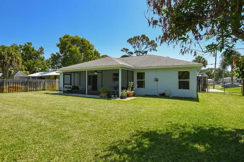 5805 Cassia Drive Fort Pierce FL 34982