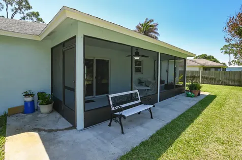 5805 Cassia Drive Fort Pierce FL 34982