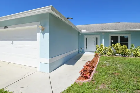 5805 Cassia Drive Fort Pierce FL 34982