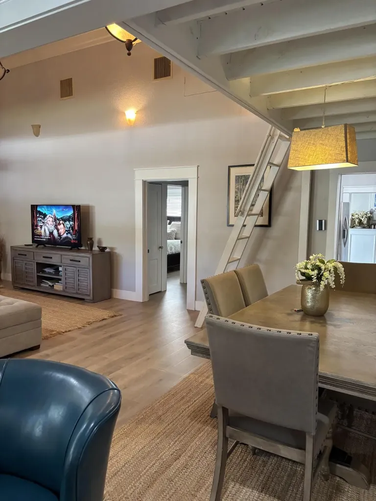 808 Kanuga Drive West Palm Beach FL 33401