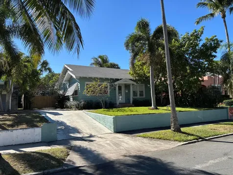 808 Kanuga Drive West Palm Beach FL 33401