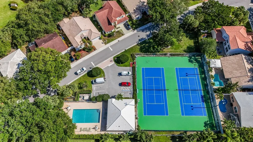 10152 Aspen Way Palm Beach Gardens FL 33410