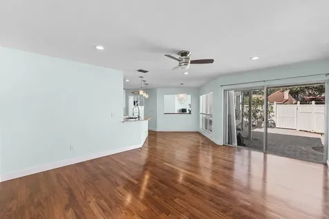10152 Aspen Way Palm Beach Gardens FL 33410