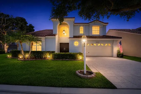 10152 Aspen Way Palm Beach Gardens FL 33410