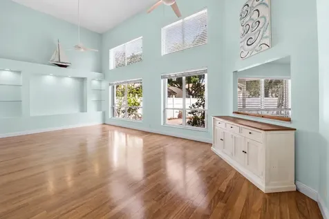 10152 Aspen Way Palm Beach Gardens FL 33410
