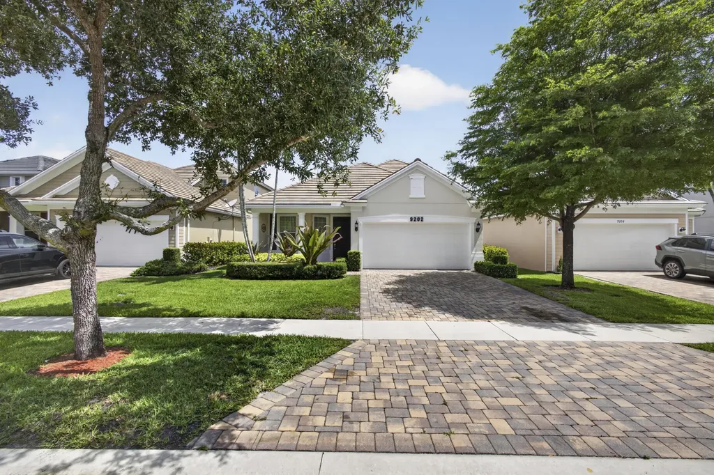 9202 Wrangler Drive Wellington FL 33467
