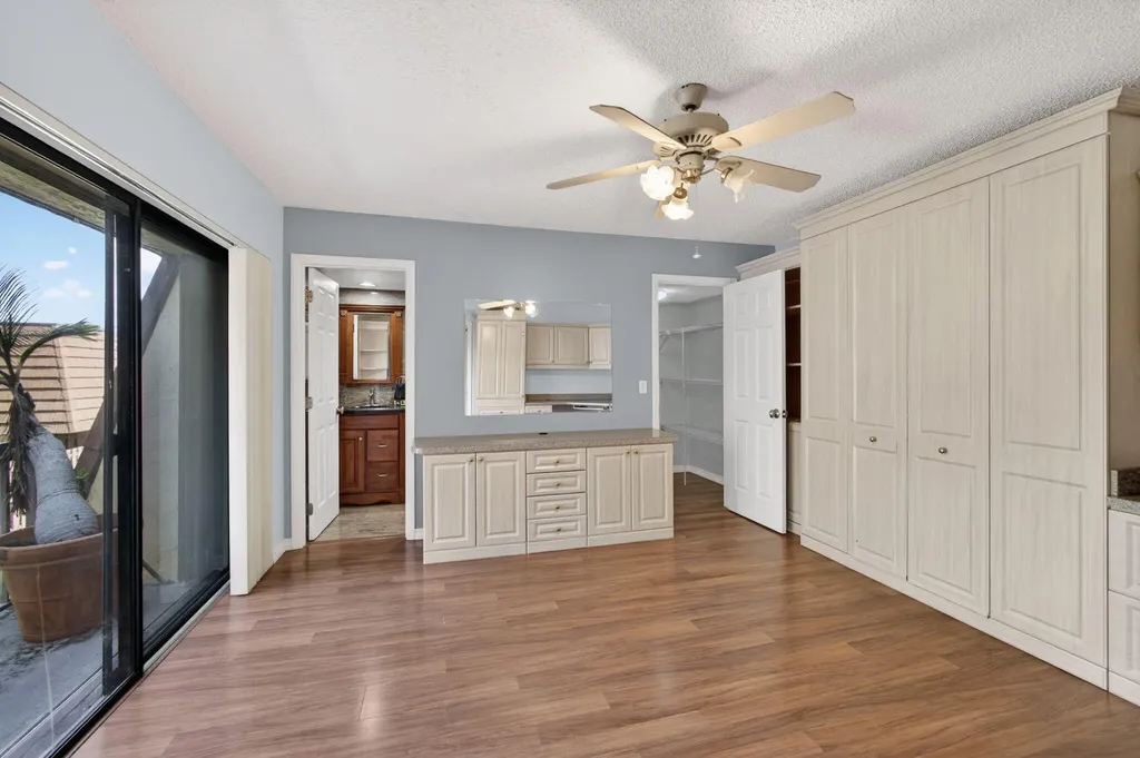 825 Center Street Jupiter FL 33458