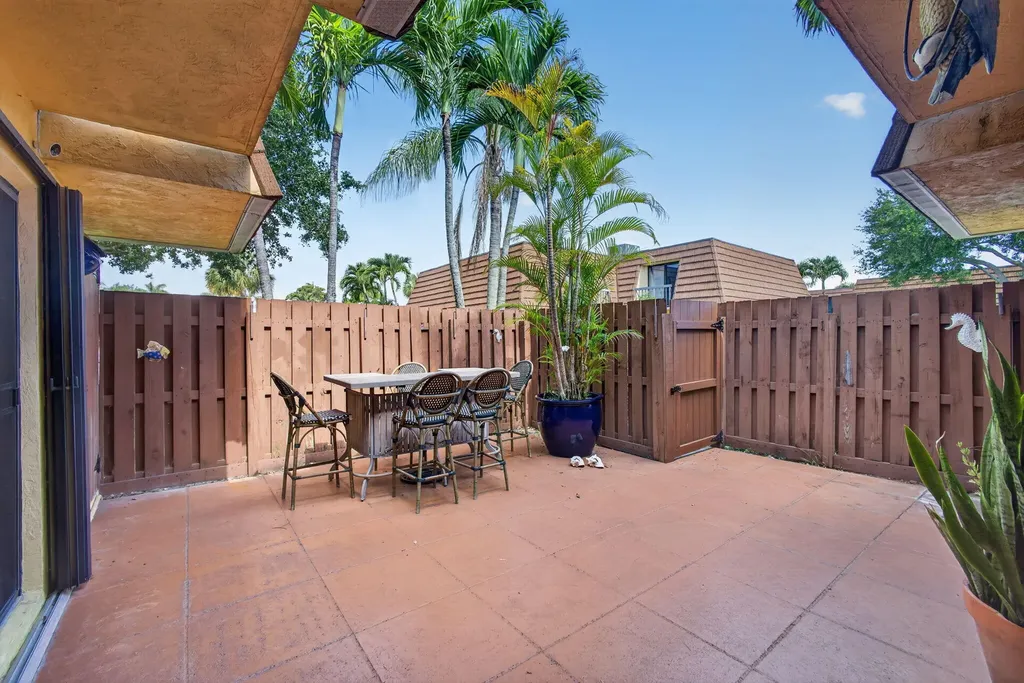 825 Center Street Jupiter FL 33458