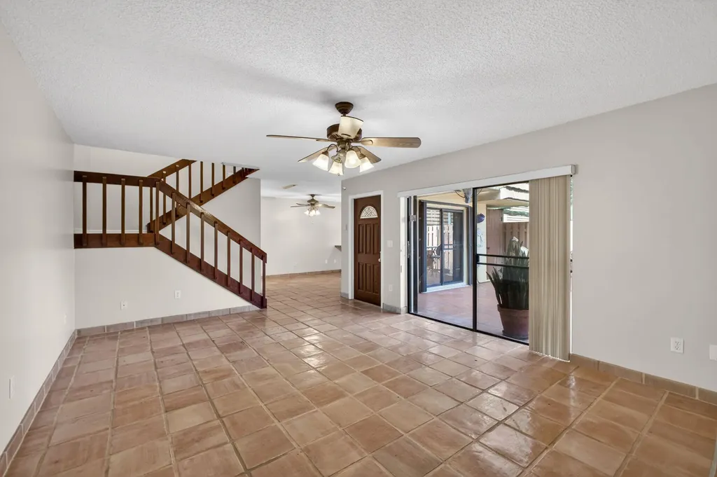 825 Center Street Jupiter FL 33458