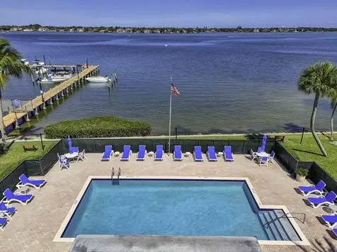 825 Center Street Jupiter FL 33458