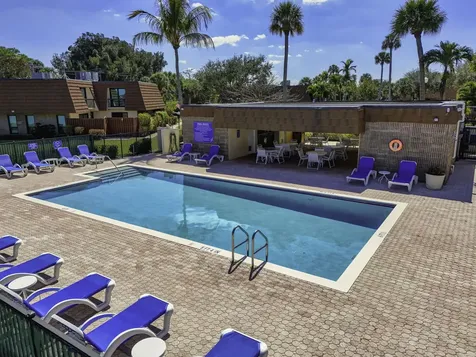 825 Center Street Jupiter FL 33458