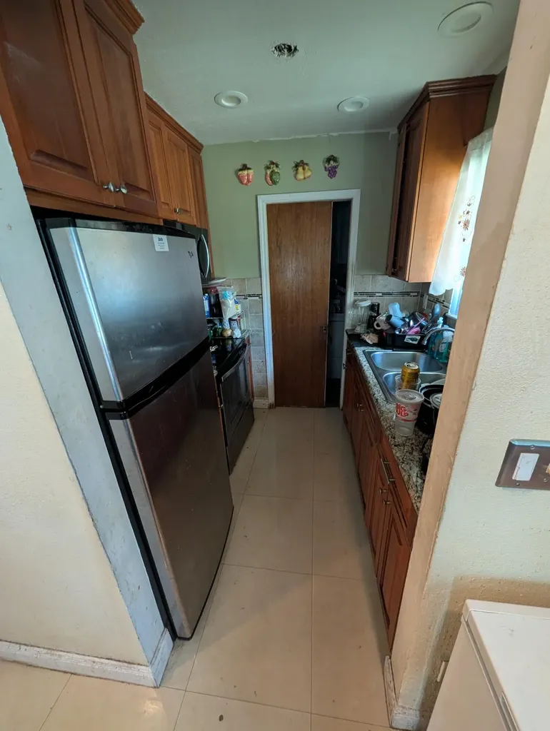 2761 NW 11th Place Fort Lauderdale FL 33311