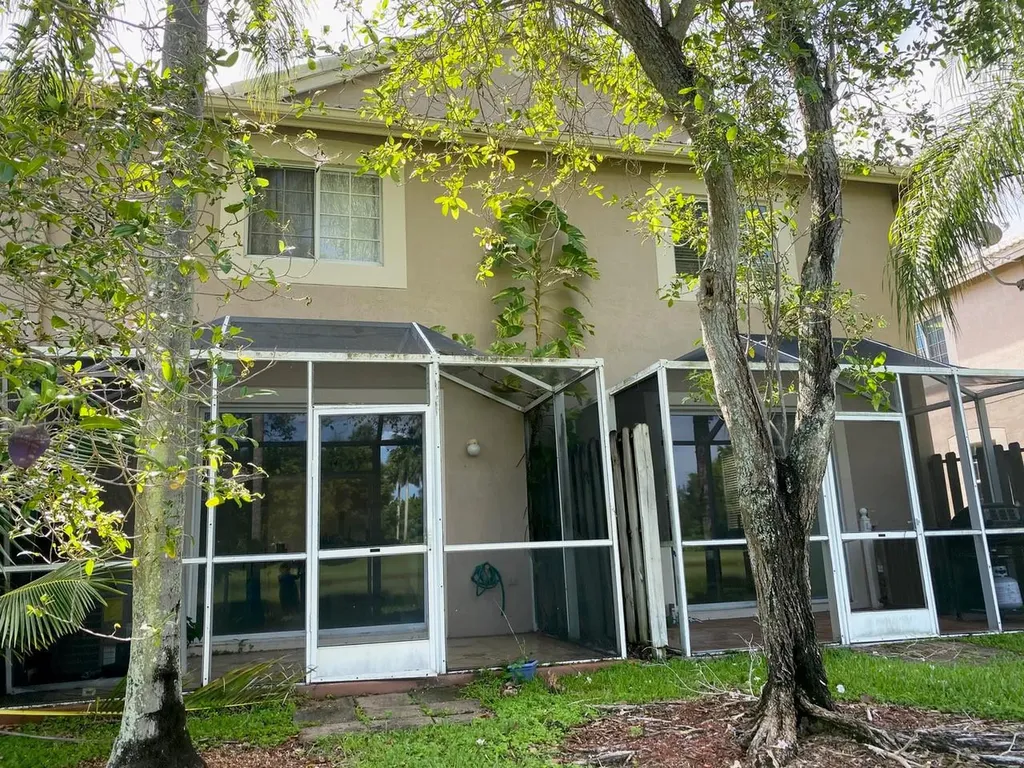 2253 Salerno Circle Weston FL 33327