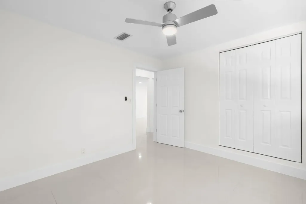 3262 Pierce Street Hollywood FL 33021