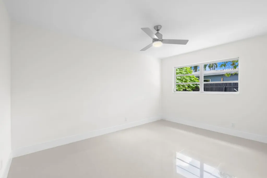 3262 Pierce Street Hollywood FL 33021