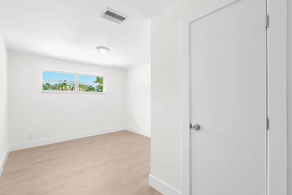 3262 Pierce Street Hollywood FL 33021