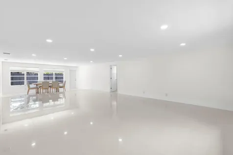 3262 Pierce Street Hollywood FL 33021