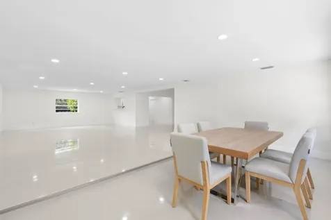 3262 Pierce Street Hollywood FL 33021