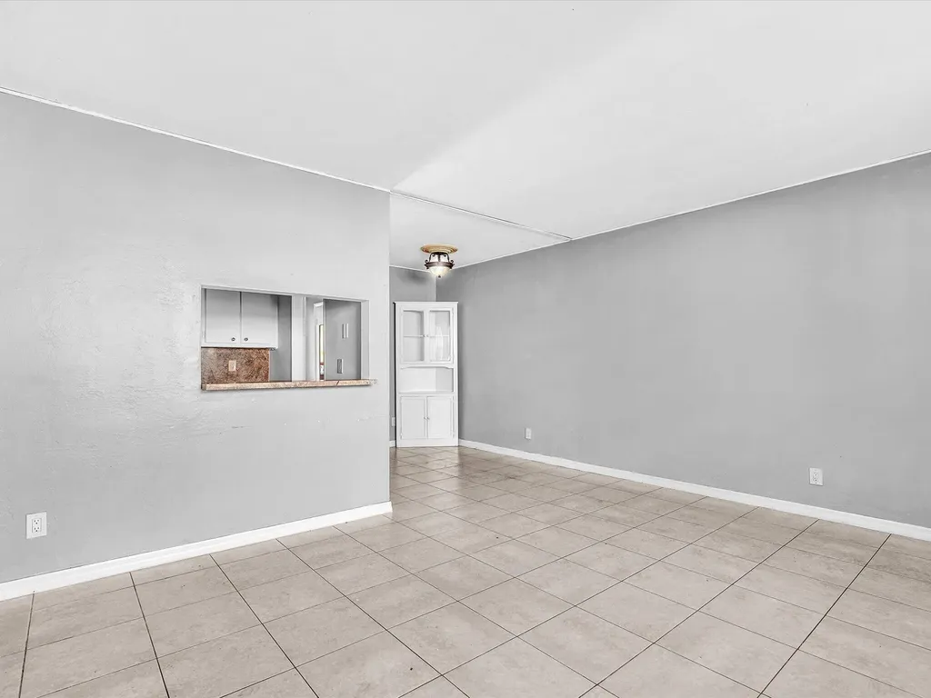 2915 Plunkett Street Hollywood FL 33020