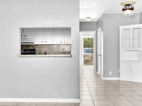 2915 Plunkett Street Hollywood FL 33020