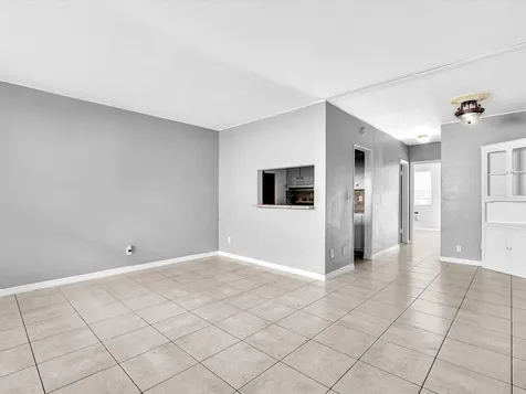 2915 Plunkett Street Hollywood FL 33020