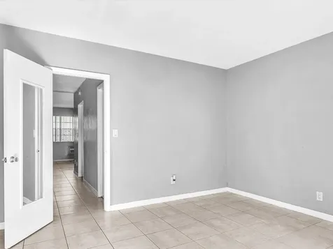 2915 Plunkett Street Hollywood FL 33020