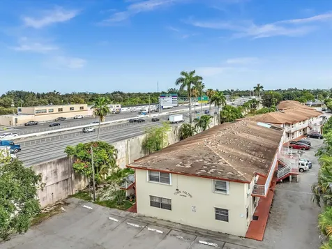 2915 Plunkett Street Hollywood FL 33020