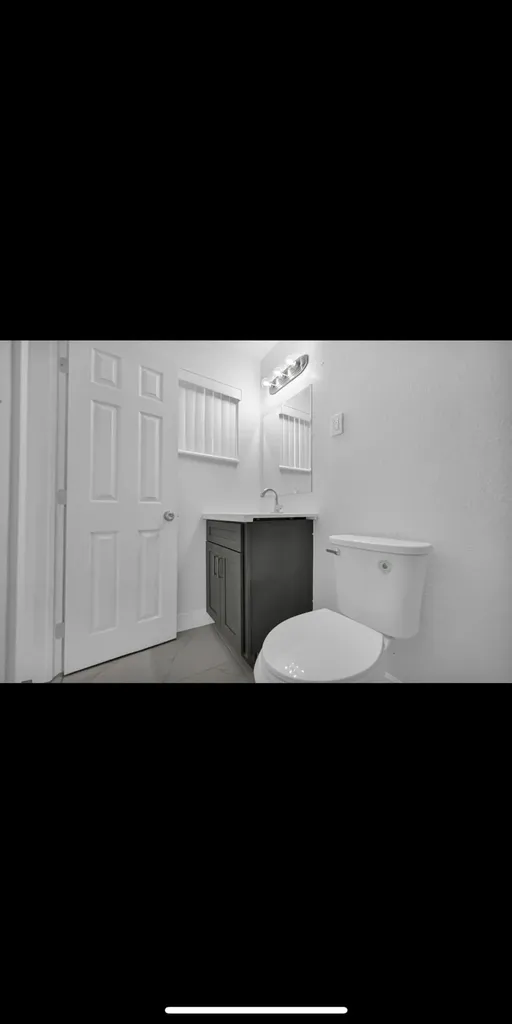 1112 NW 43rd Terrace Lauderhill FL 33313